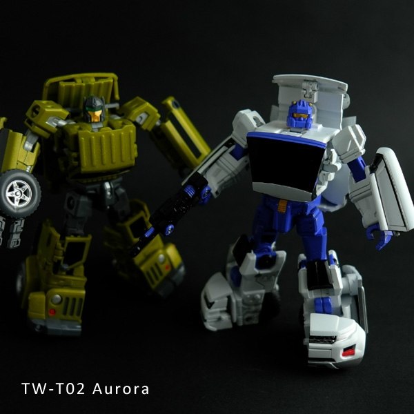 Toyworld Announced Aurora Figure   Second Throttlebot Figure Pays Homage To G1 Searchlight Images  (8 of 9)